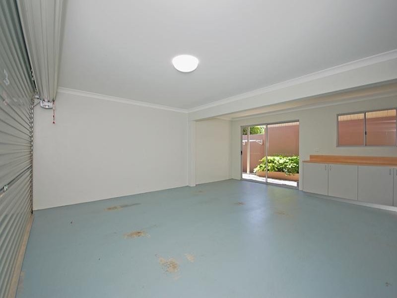 37 Camden Street, Albion QLD 4010