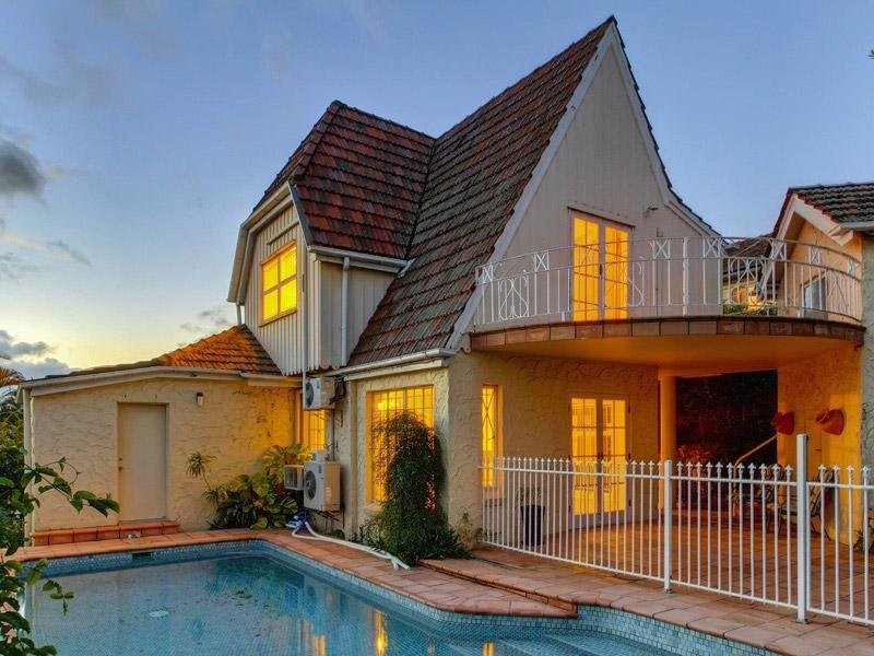 13 Apex Street, Clayfield QLD 4011