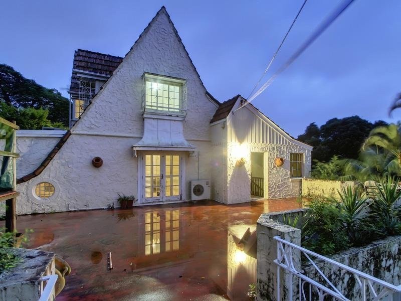 13 Apex Street, Clayfield QLD 4011