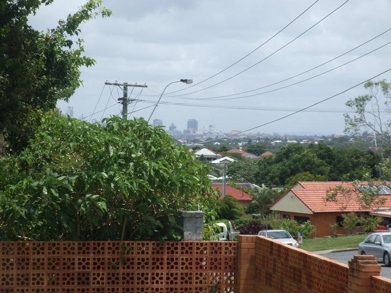 267 Shaw Road, Wavell Heights QLD 4012