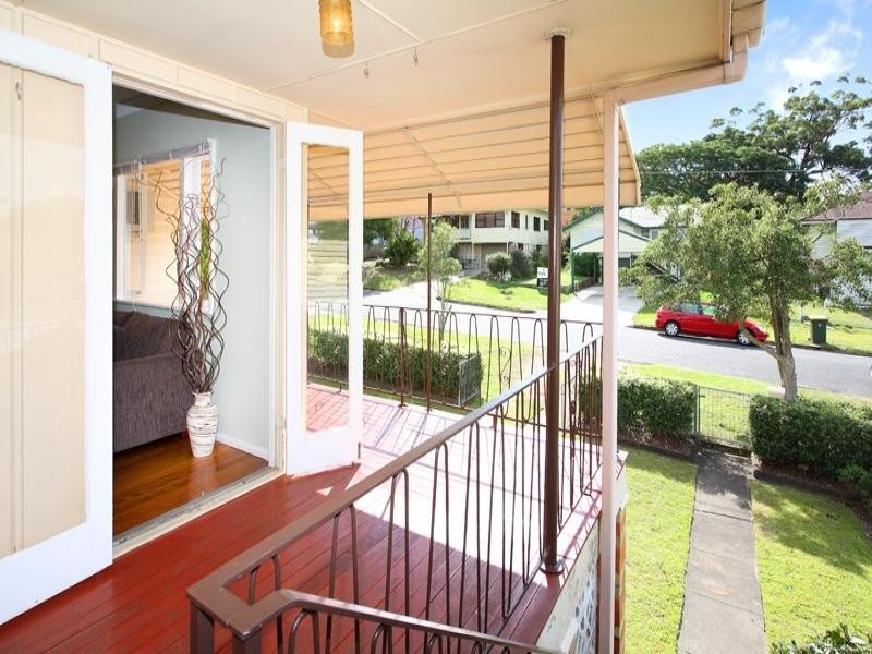 11 Deramore Street, Wavell Heights QLD 4012