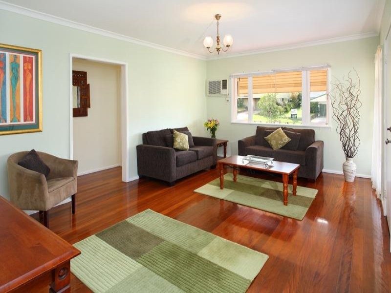 11 Deramore Street, Wavell Heights QLD 4012