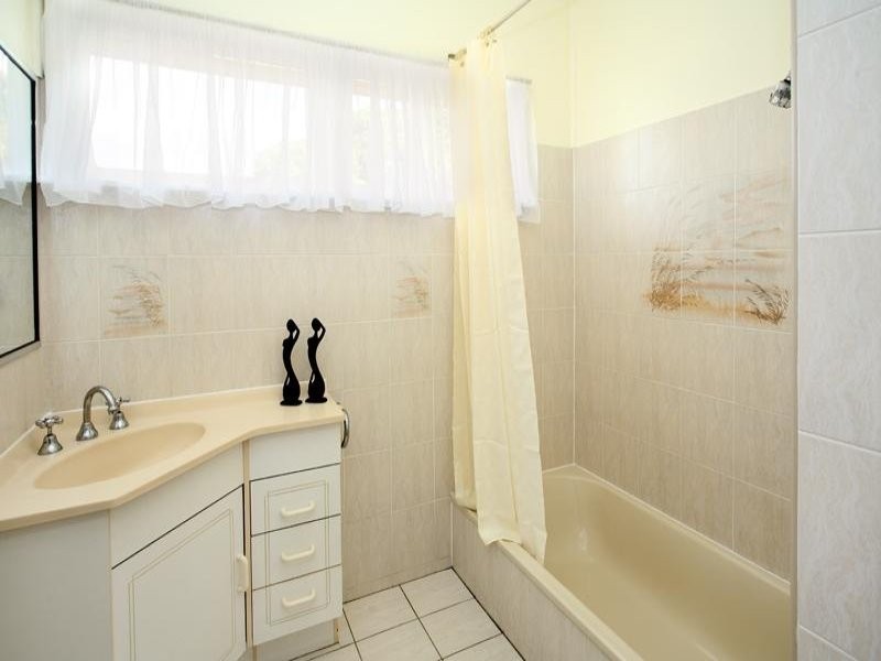 11 Deramore Street, Wavell Heights QLD 4012