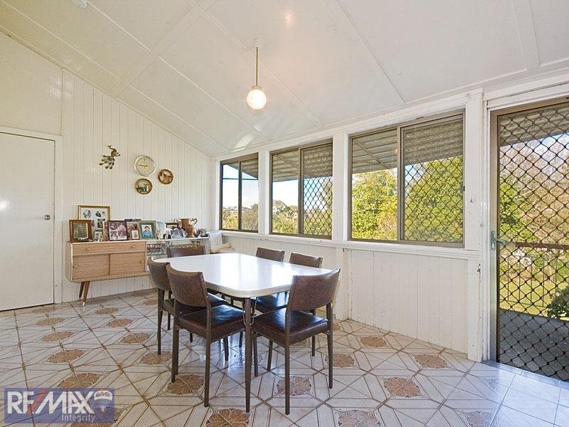 14 Seventh Avenue, Windsor QLD 4030