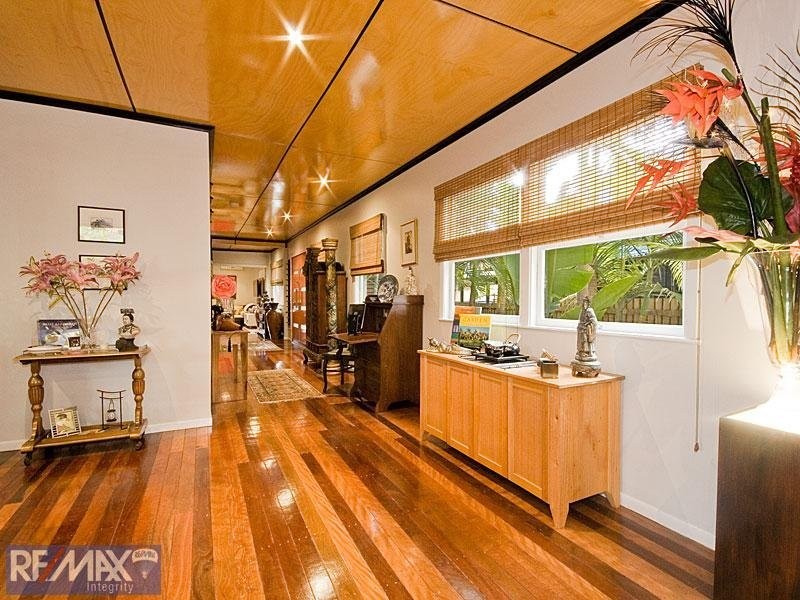 99 Cochrane Street, Red Hill QLD 4059