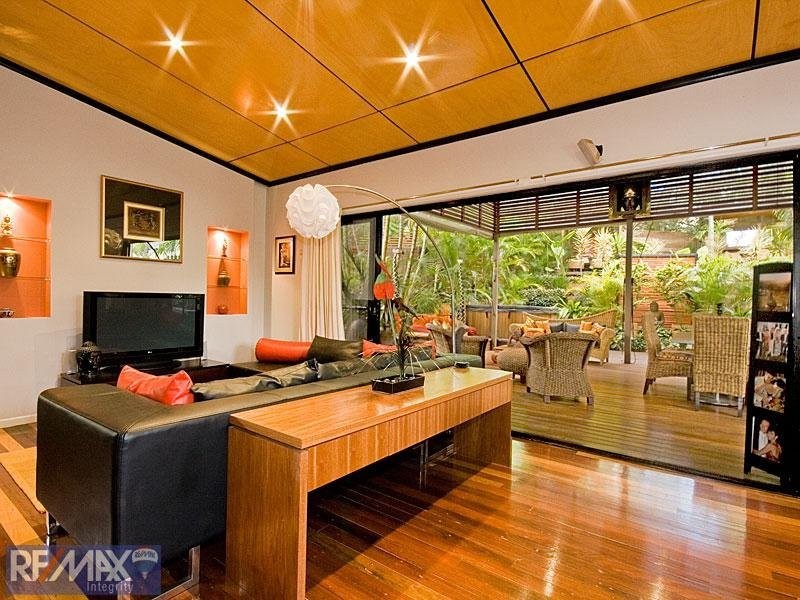 99 Cochrane Street, Red Hill QLD 4059