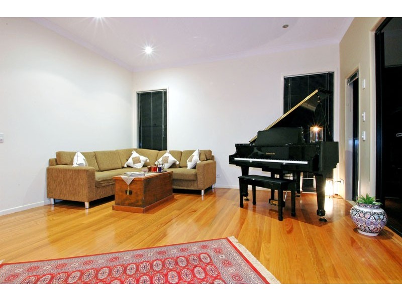 56 Anthony Street, Hamilton QLD 4007