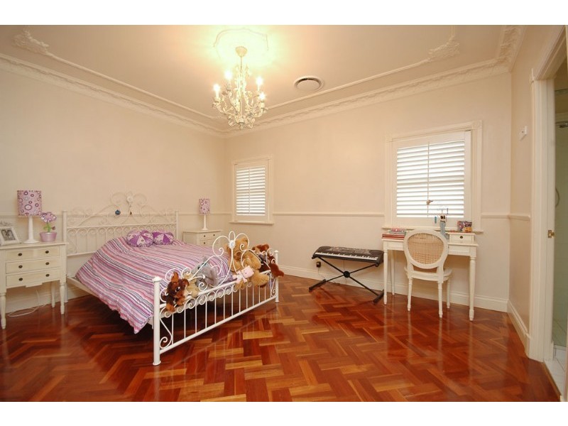 58 Anthony Street, Hamilton QLD 4007