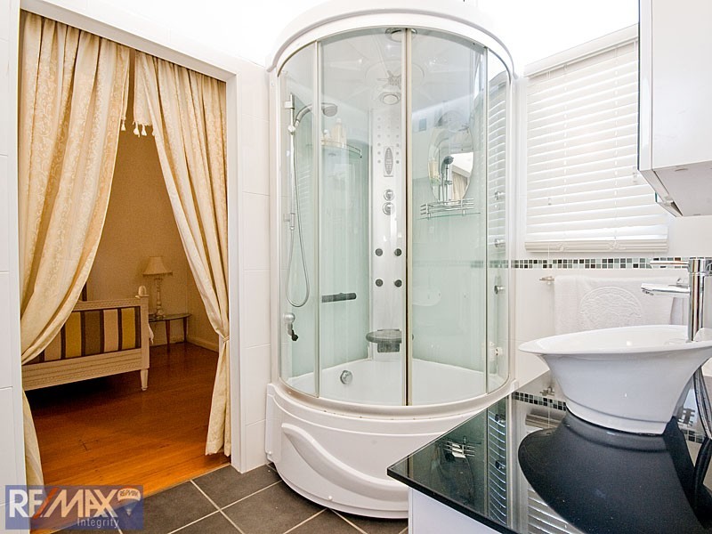 31 Oriel Road, Clayfield QLD 4011