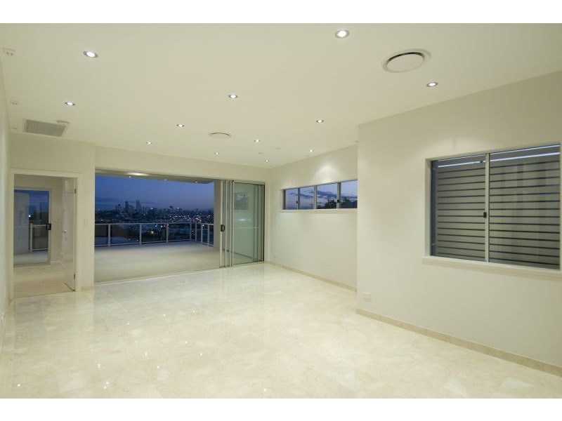 4/34 Highlands Street, Albion QLD 4010