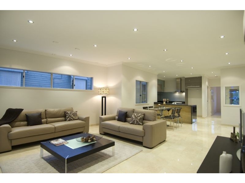 2/34 Highlands Street, Albion QLD 4010