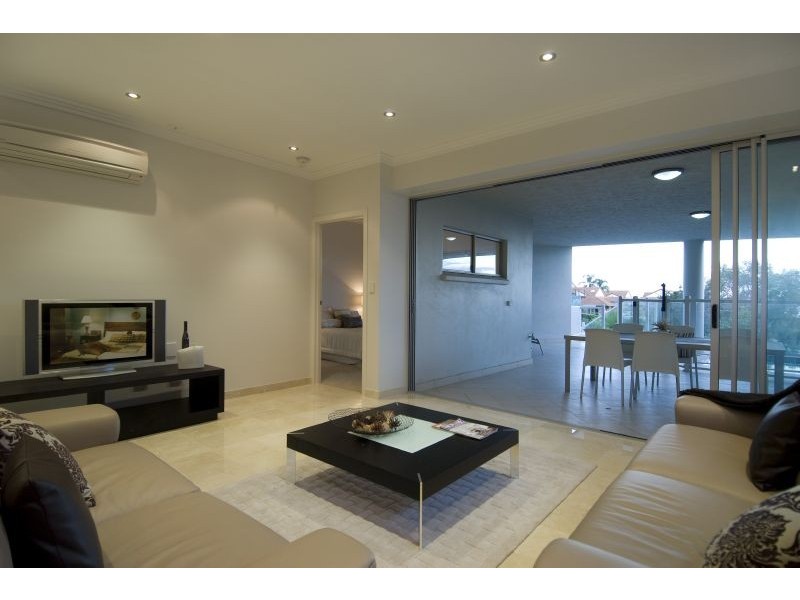 2/34 Highlands Street, Albion QLD 4010