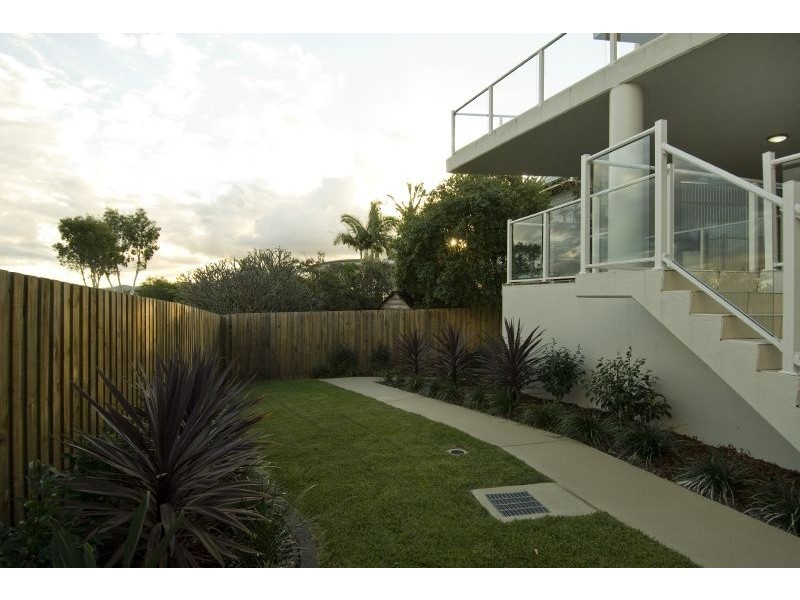 2/34 Highlands Street, Albion QLD 4010