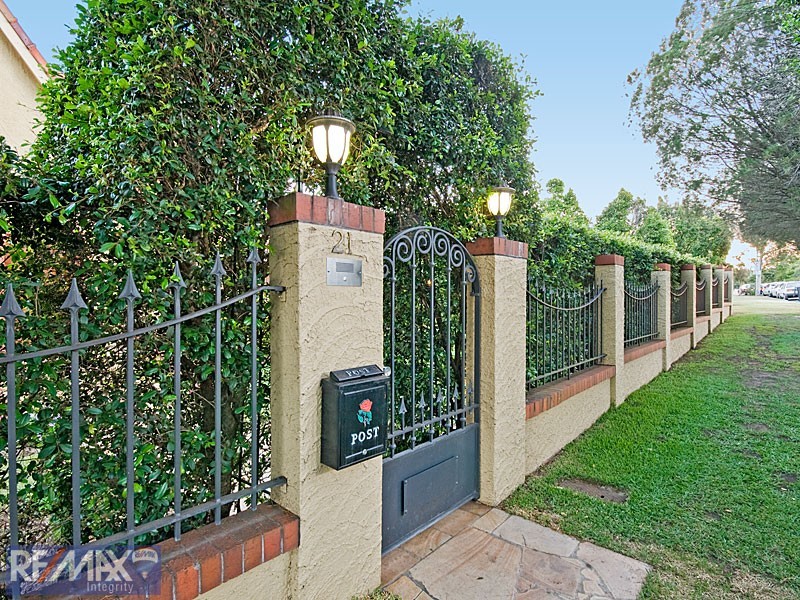 21 Woodland Street, Ashgrove QLD 4060