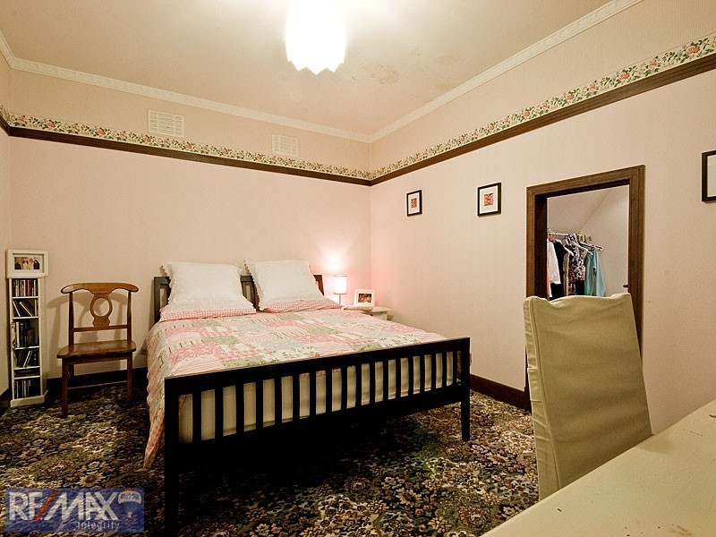 21 Woodland Street, Ashgrove QLD 4060