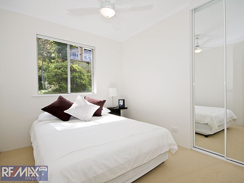 4/9 Rossiter Parade, Hamilton QLD 4007