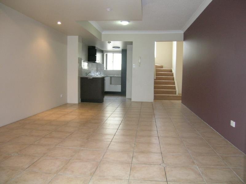 7/5 Whytecliffe Street, Albion QLD 4010