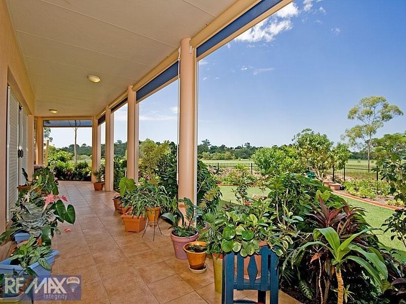 2 Castlehaven Close, Chermside West QLD 4032