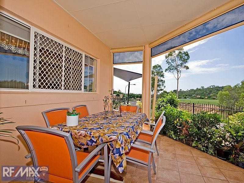 2 Castlehaven Close, Chermside West QLD 4032