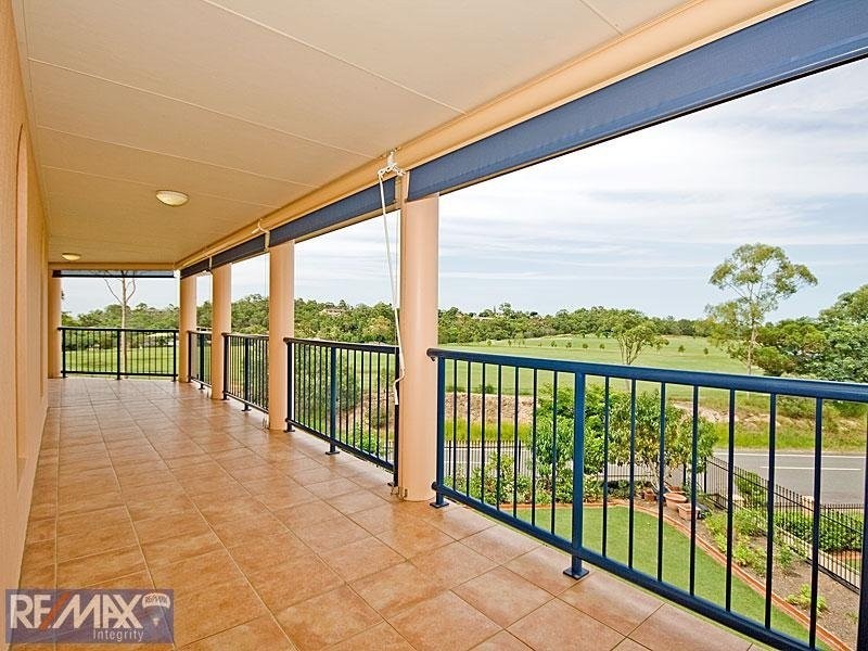 2 Castlehaven Close, Chermside West QLD 4032