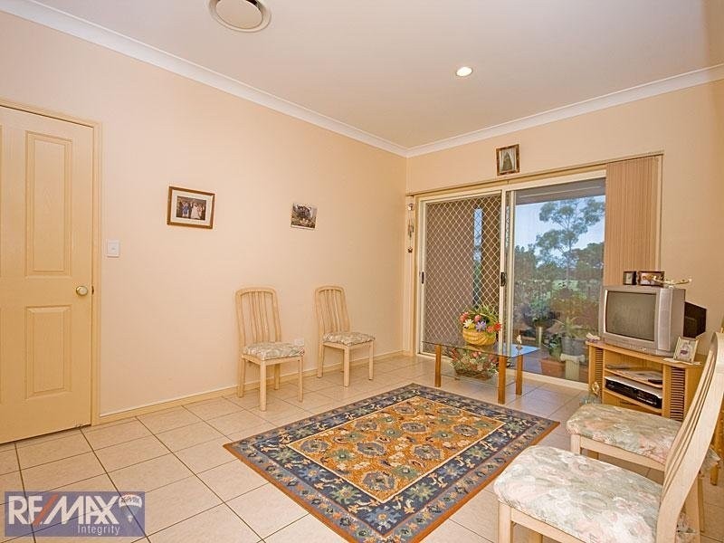 2 Castlehaven Close, Chermside West QLD 4032