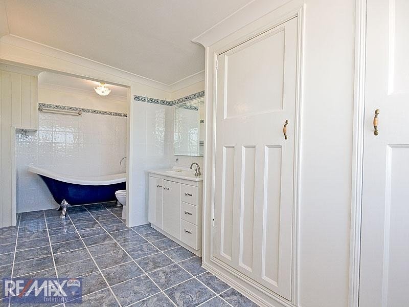 34 Burilda Street, Hendra QLD 4011