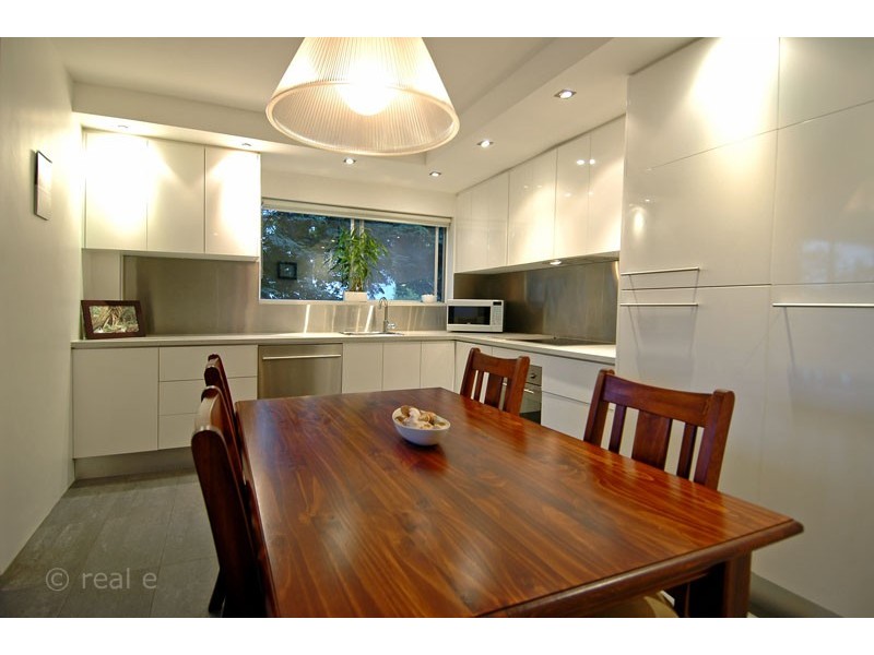 2/21 Wellington Street, Clayfield QLD 4011