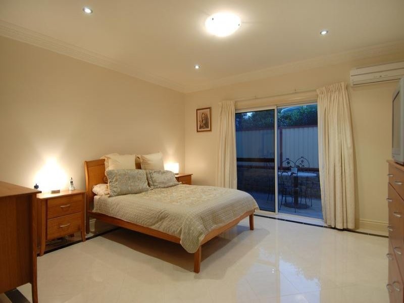 259 Rode Road, Wavell Heights QLD 4012