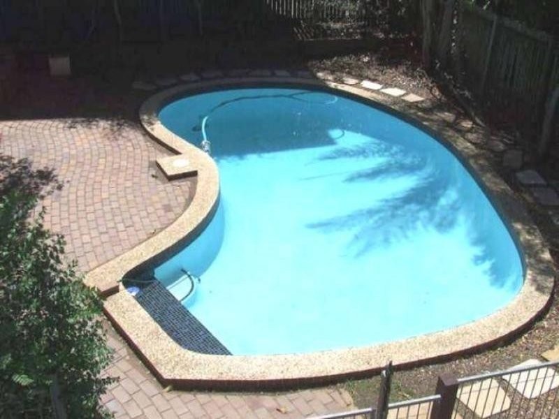 16 London Road, Clayfield QLD 4011