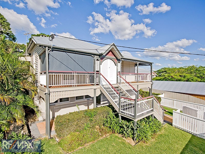 49 Montpelier Street, Clayfield QLD 4011