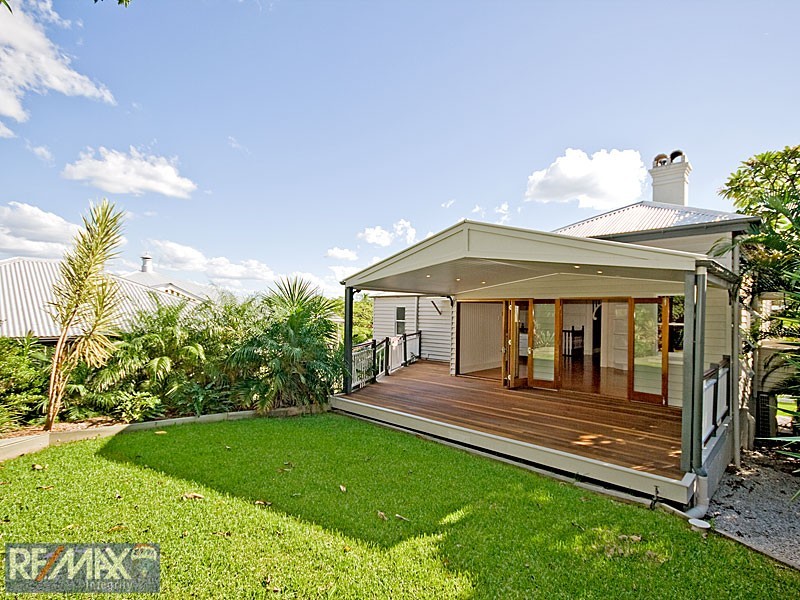 49 Montpelier Street, Clayfield QLD 4011