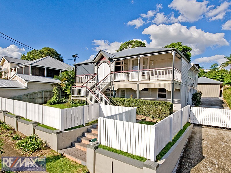 49 Montpelier Street, Clayfield QLD 4011