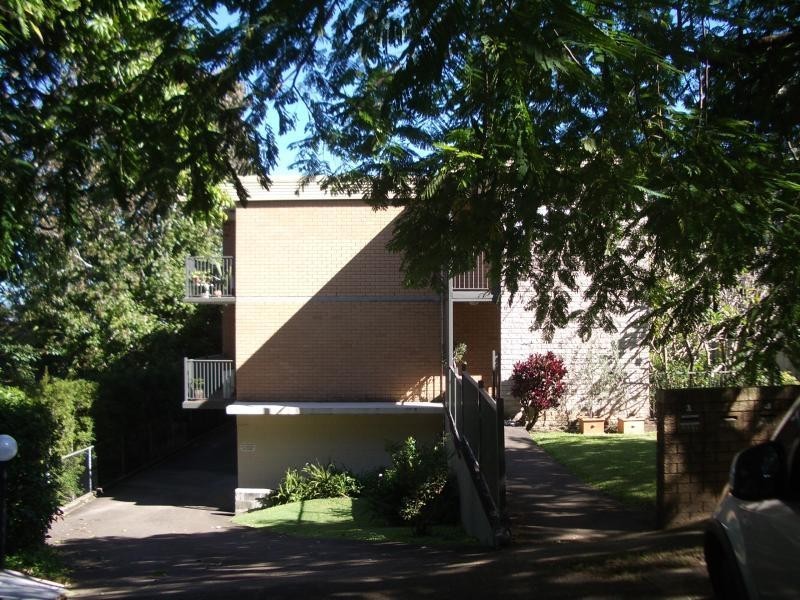 1/26 Crombie Street, Clayfield QLD 4011