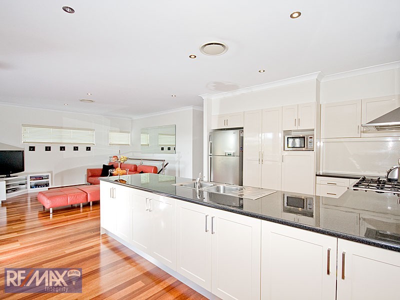 67 Mein Street, Hendra QLD 4011