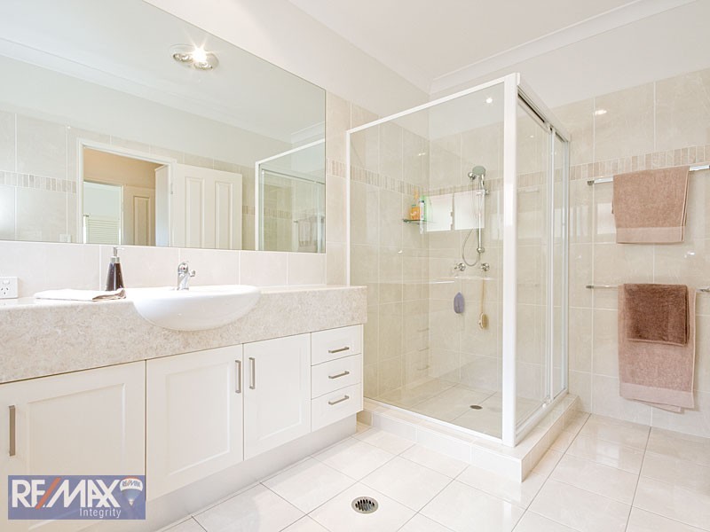 67 Mein Street, Hendra QLD 4011