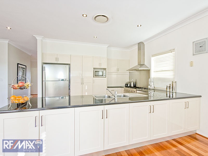 67 Mein Street, Hendra QLD 4011