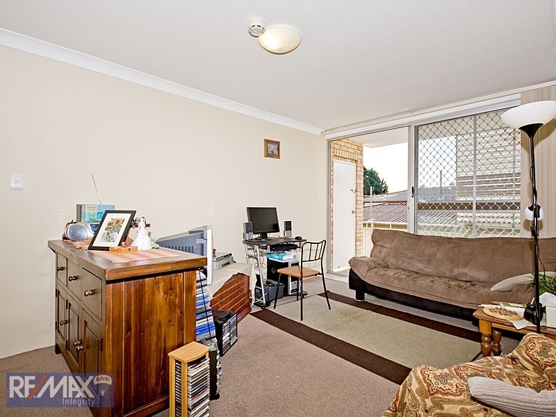 2/49 Groom Street, Gordon Park QLD 4031
