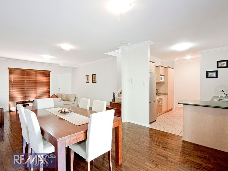 4/9 Miles Street, Clayfield QLD 4011