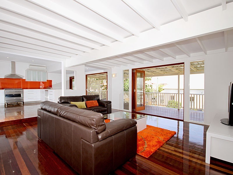 4 Oliver Street, Wooloowin QLD 4030