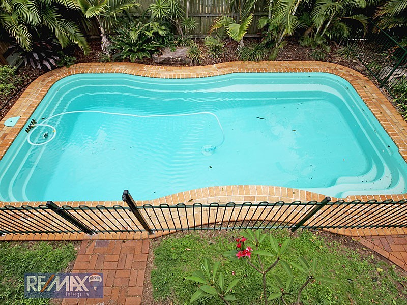 18 Norman Parade, Clayfield QLD 4011