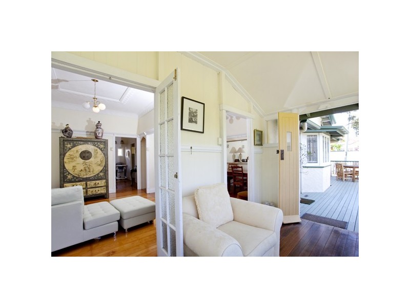 2 Maxwell Street, Clayfield QLD 4011