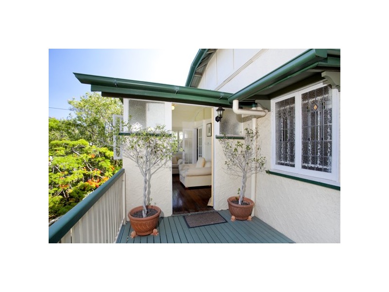 2 Maxwell Street, Clayfield QLD 4011