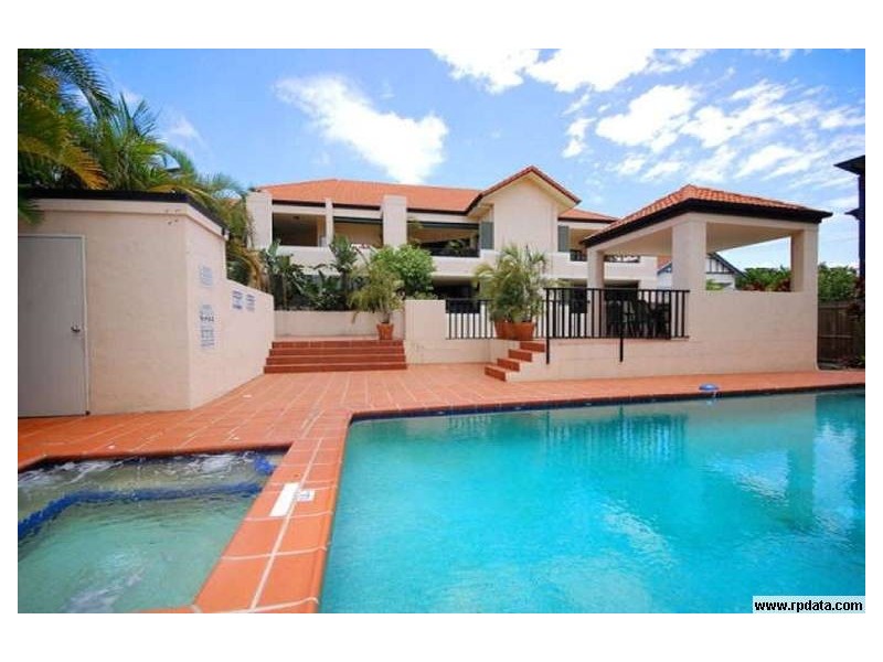 8/47 Racecourse Road, Hamilton QLD 4007