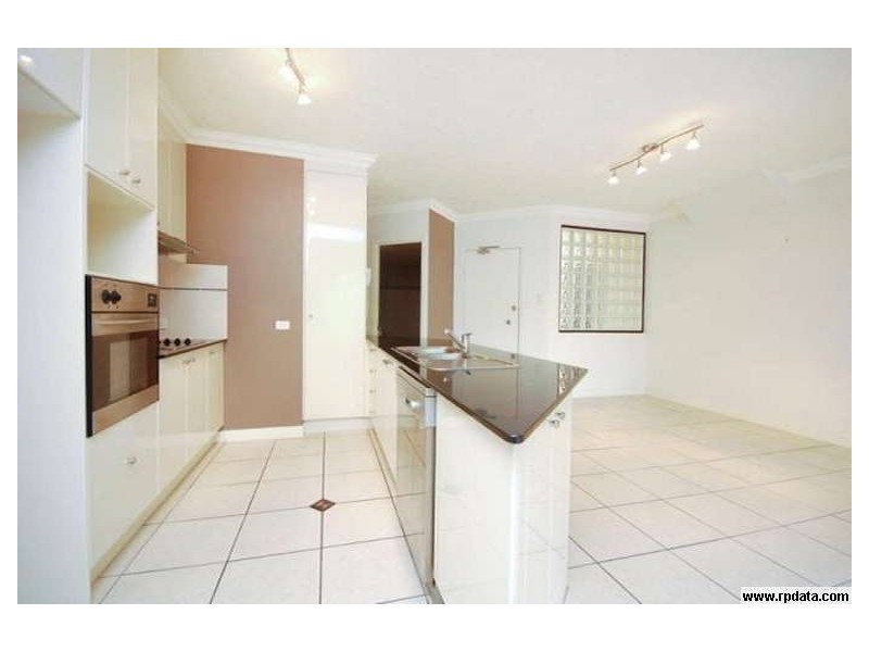 8/47 Racecourse Road, Hamilton QLD 4007