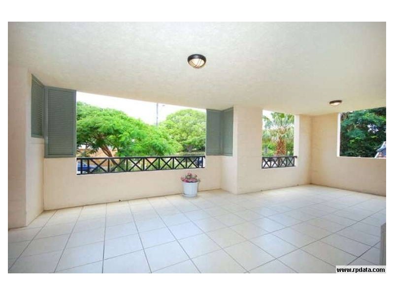 8/47 Racecourse Road, Hamilton QLD 4007