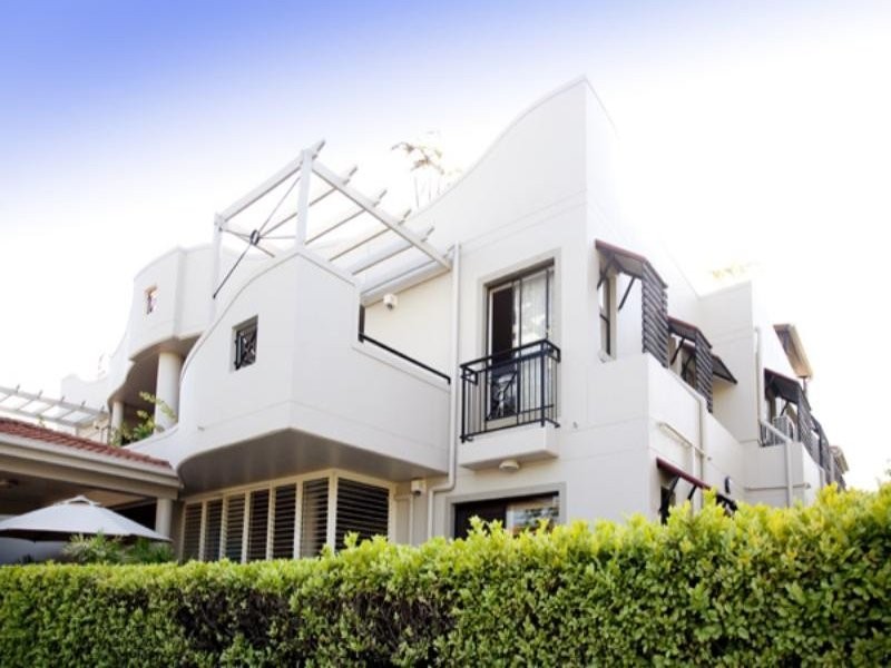 6/84 Racecourse Road, Ascot QLD 4007