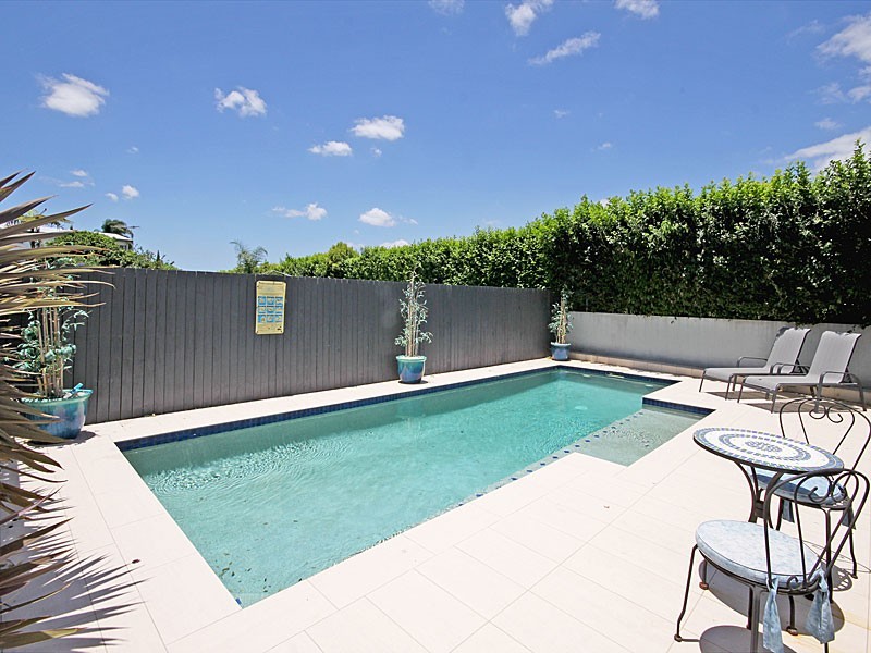 96 Mein Street, Hendra QLD 4011