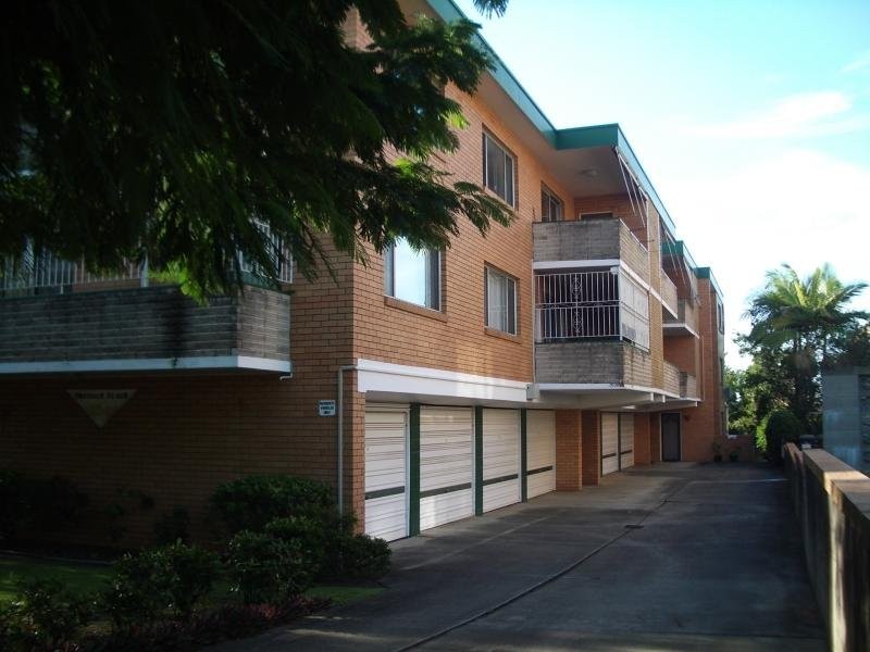 1/104 Bayview Terrace, Clayfield QLD 4011