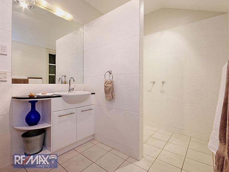 35 Nellie Street, Nundah QLD 4012