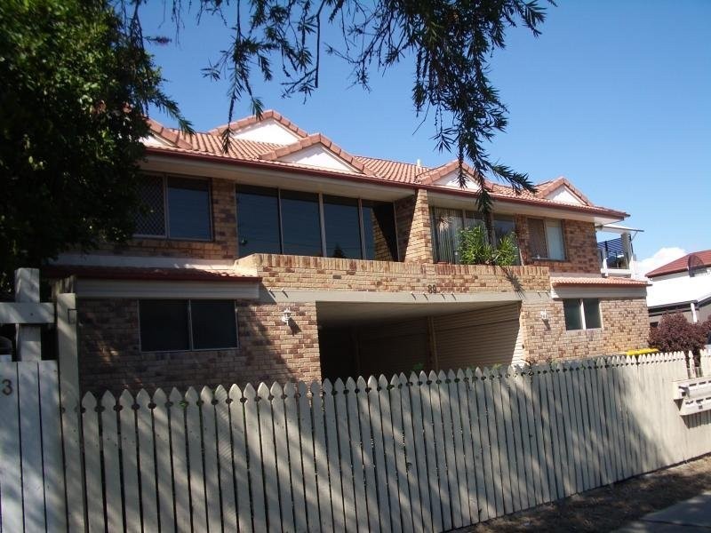 2/89 Nudgee Road, Hamilton QLD 4007